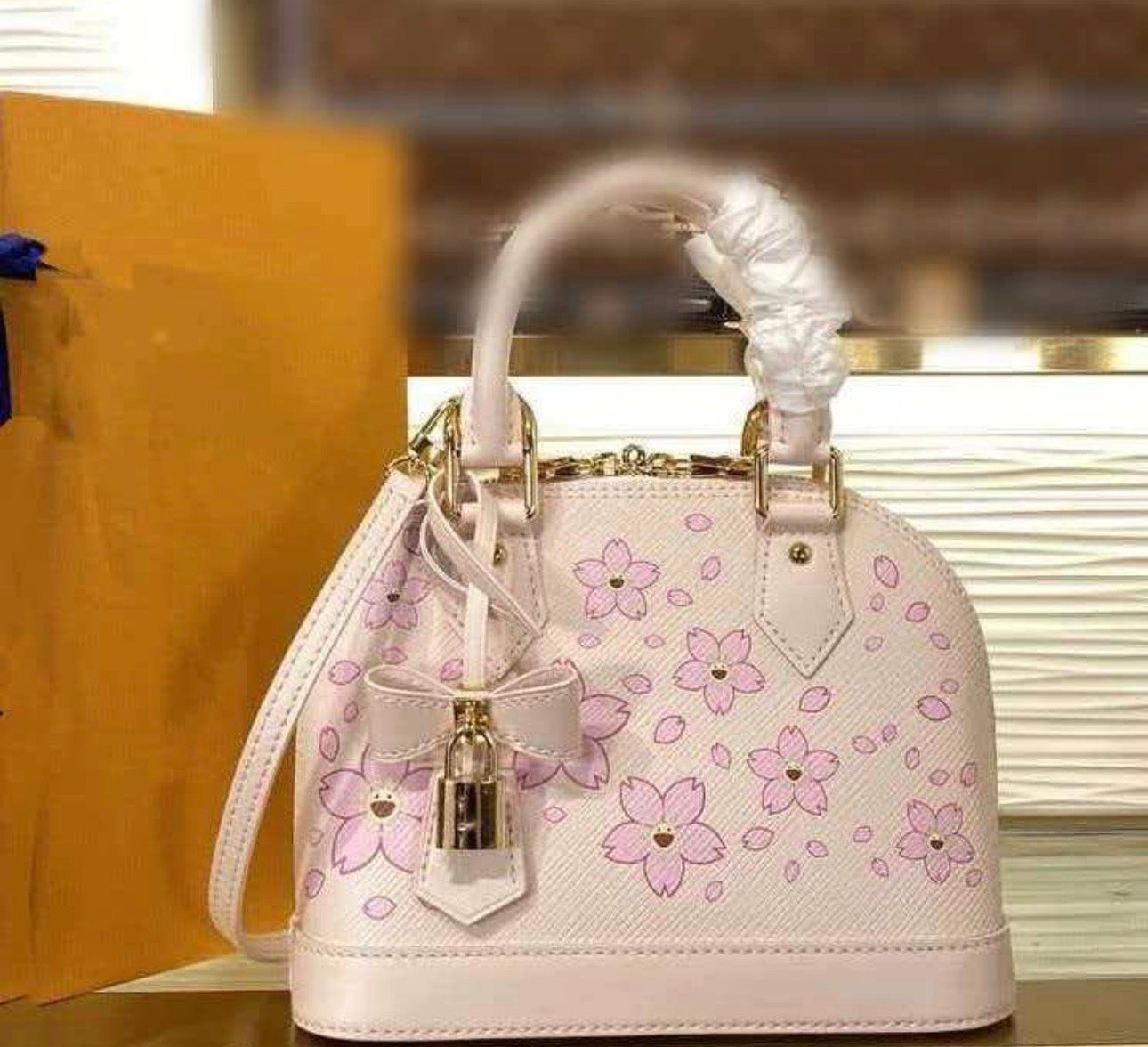 Mini LV handbags
