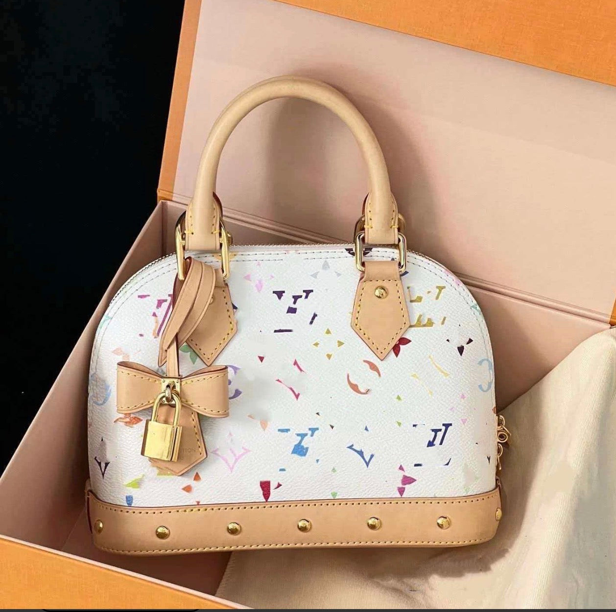 Mini LV handbags
