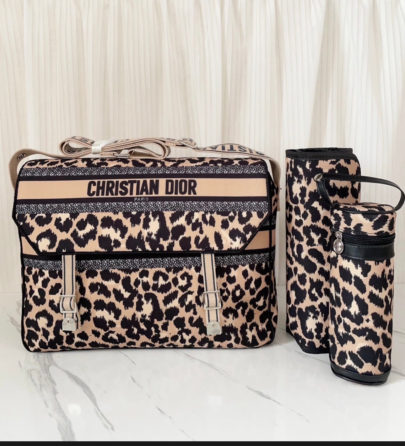 Leopard print Dior
