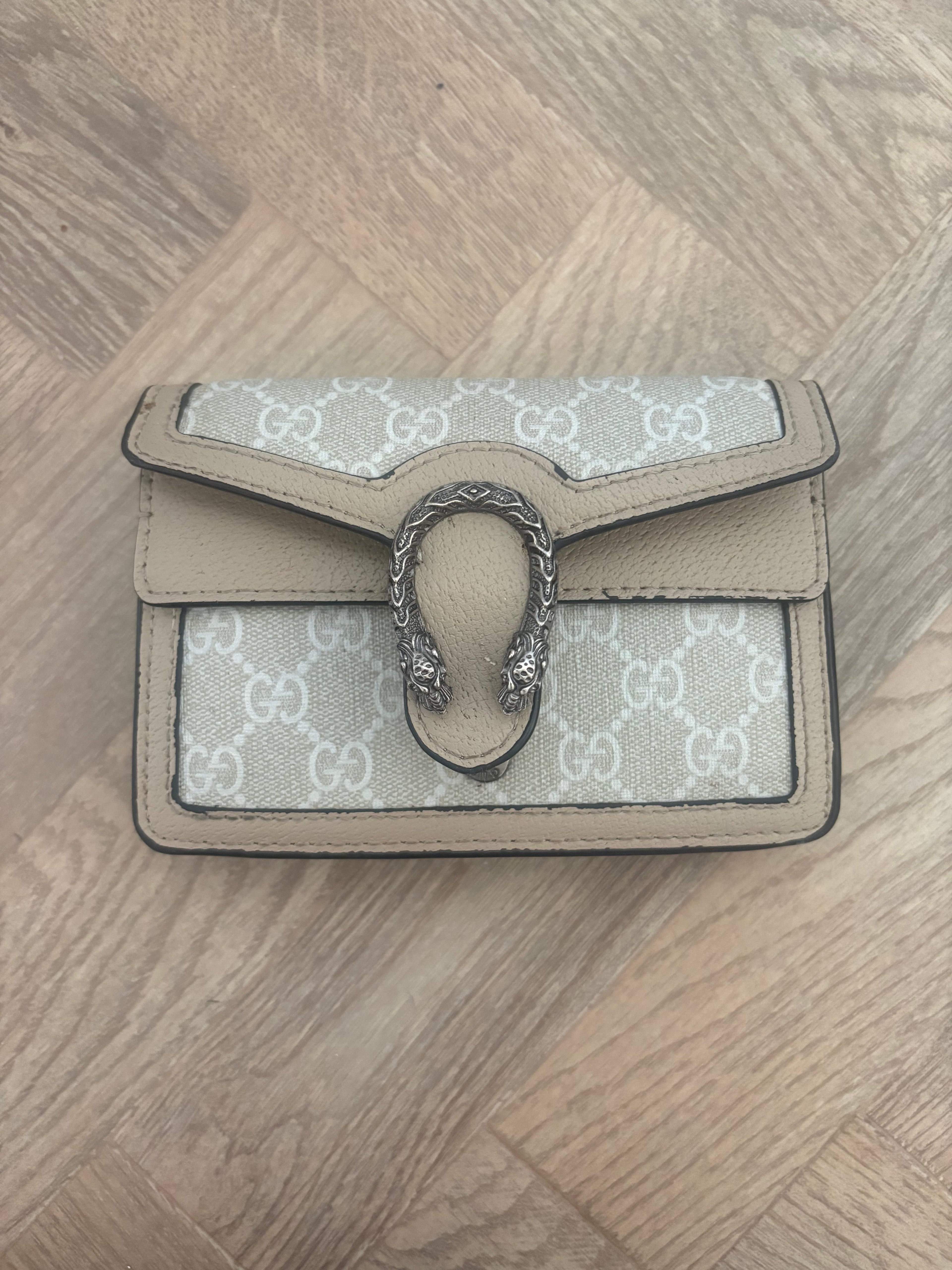 Mini Gucci handbag