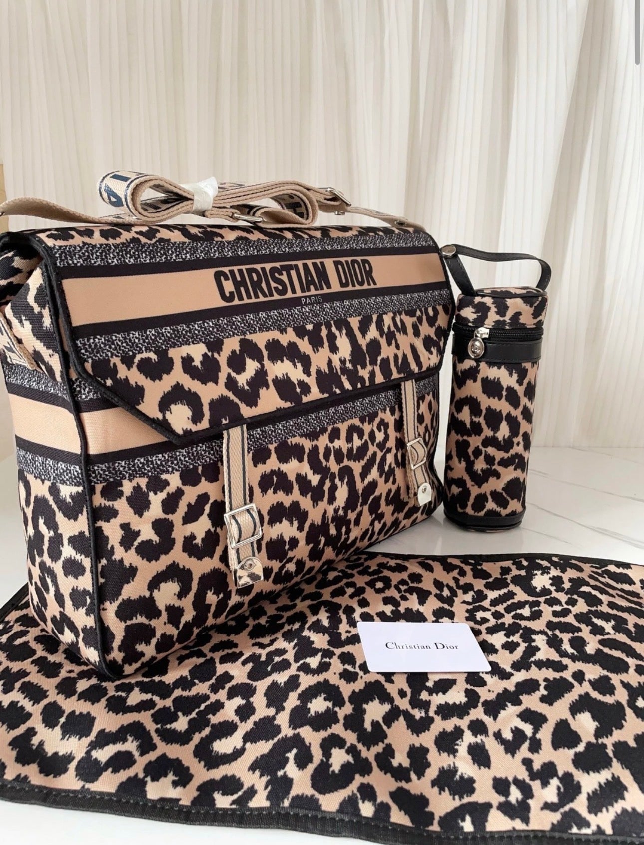 Leopard print Dior